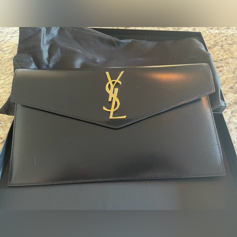 YSL Saint Laurent Uptown Pouch Black